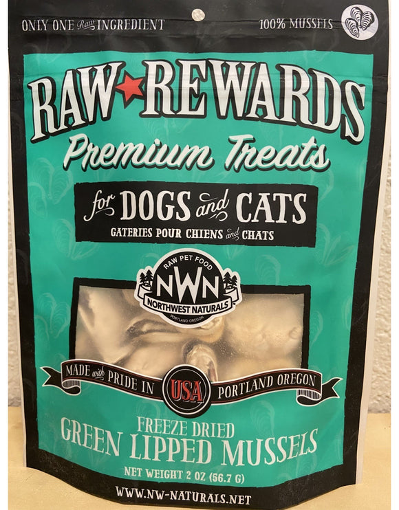 Northwest Naturals Raw Rewards Freeze-Dried Treats for Dogs and Cats –Green-Lipped Mussels – Gluten-Free Pet Food – 2 Oz.