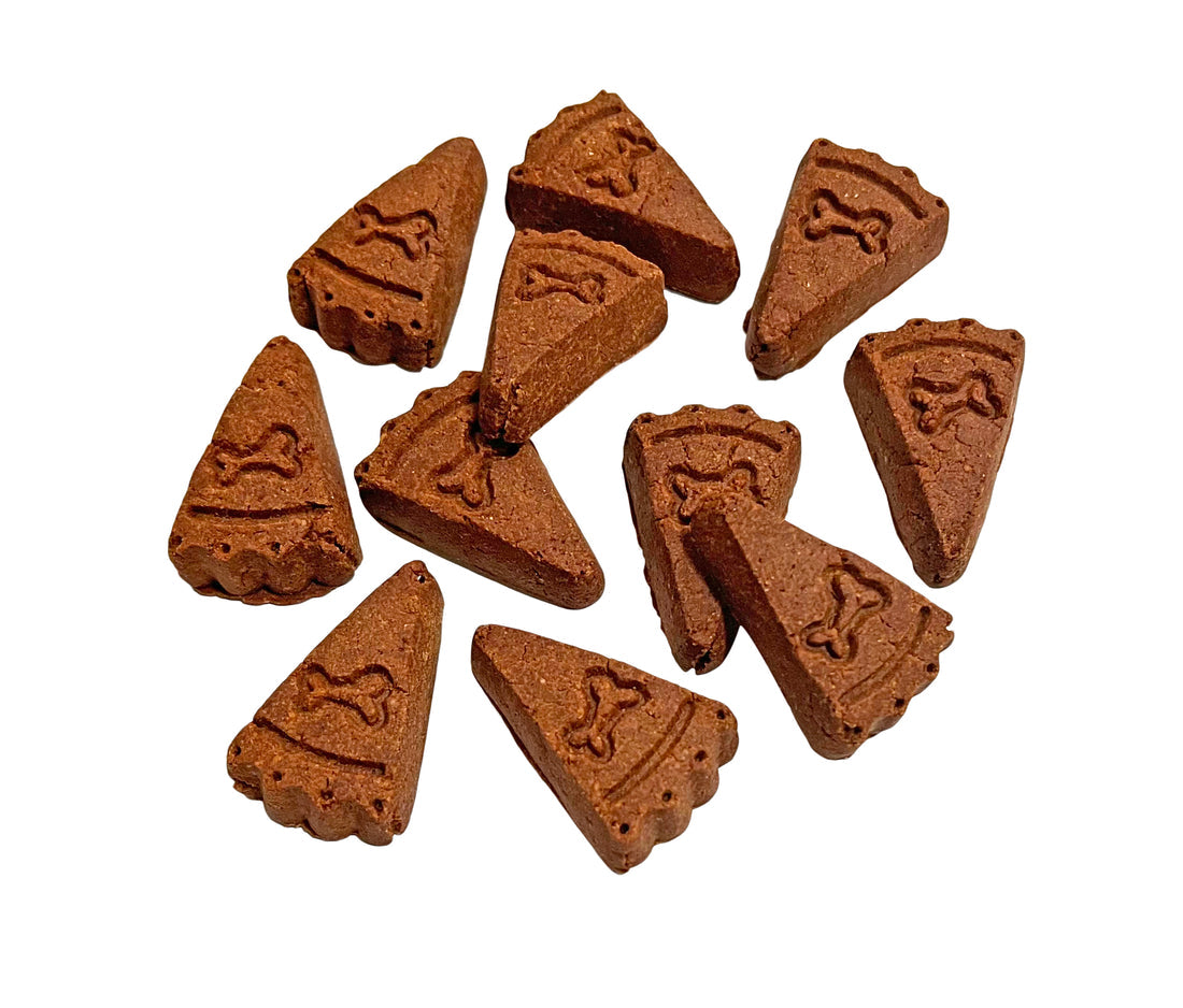 Lazy Dog Pup Pie Ice Cream Triple Berry Slice Swirled w/Peanut Butter Cup Scoop