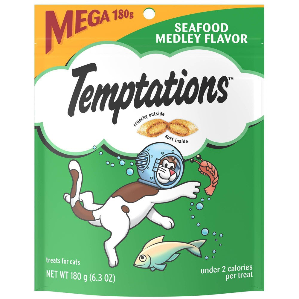 TEMPTATIONS Classic Crunchy and Soft Cat Treats Seafood Medley Flavor 6.3 oz. Pouch