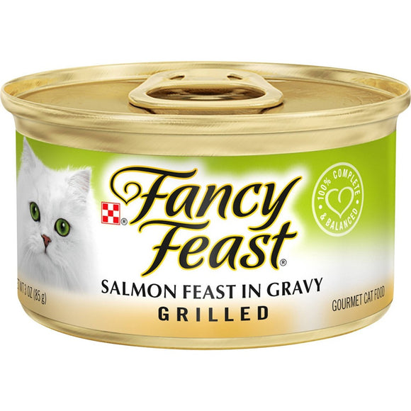 Fancy Feast Grilled Gravy Wet Cat Food  Salmon Feast  3 oz. Can