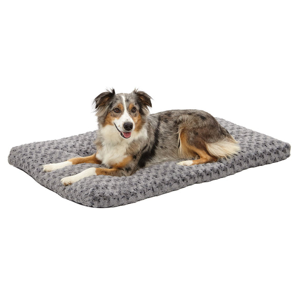 MidWest Quiet Time Dog Bed & Crate Mat  Deluxe Ombre Swirl  42   Gray