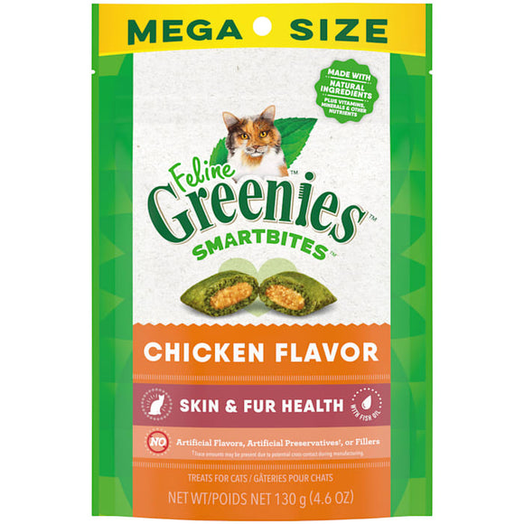Feeline Greenies Smartbites Skin & Fur Crunchy and Soft Natural Cat Treats  Chicken Flavor  4.6 oz. Pack