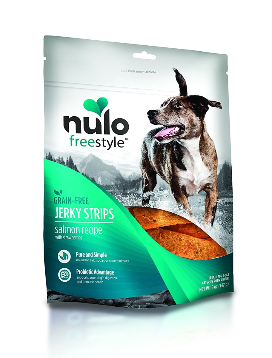 ND02131 Free Style Dog Jerky Salmon Strawberry - 5 oz