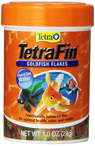 Tetra Goldfish Vitamin C Enriched Flakes Fish Food  1 oz